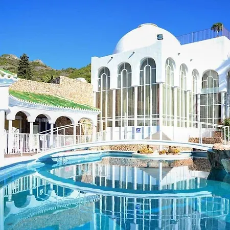 Via Real 78 * Nerja
