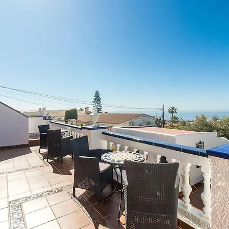 Via Real 78 * Nerja